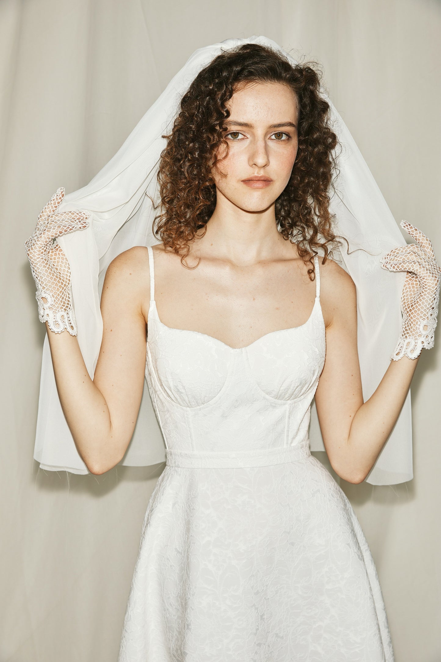 wedding-dresses-ivory