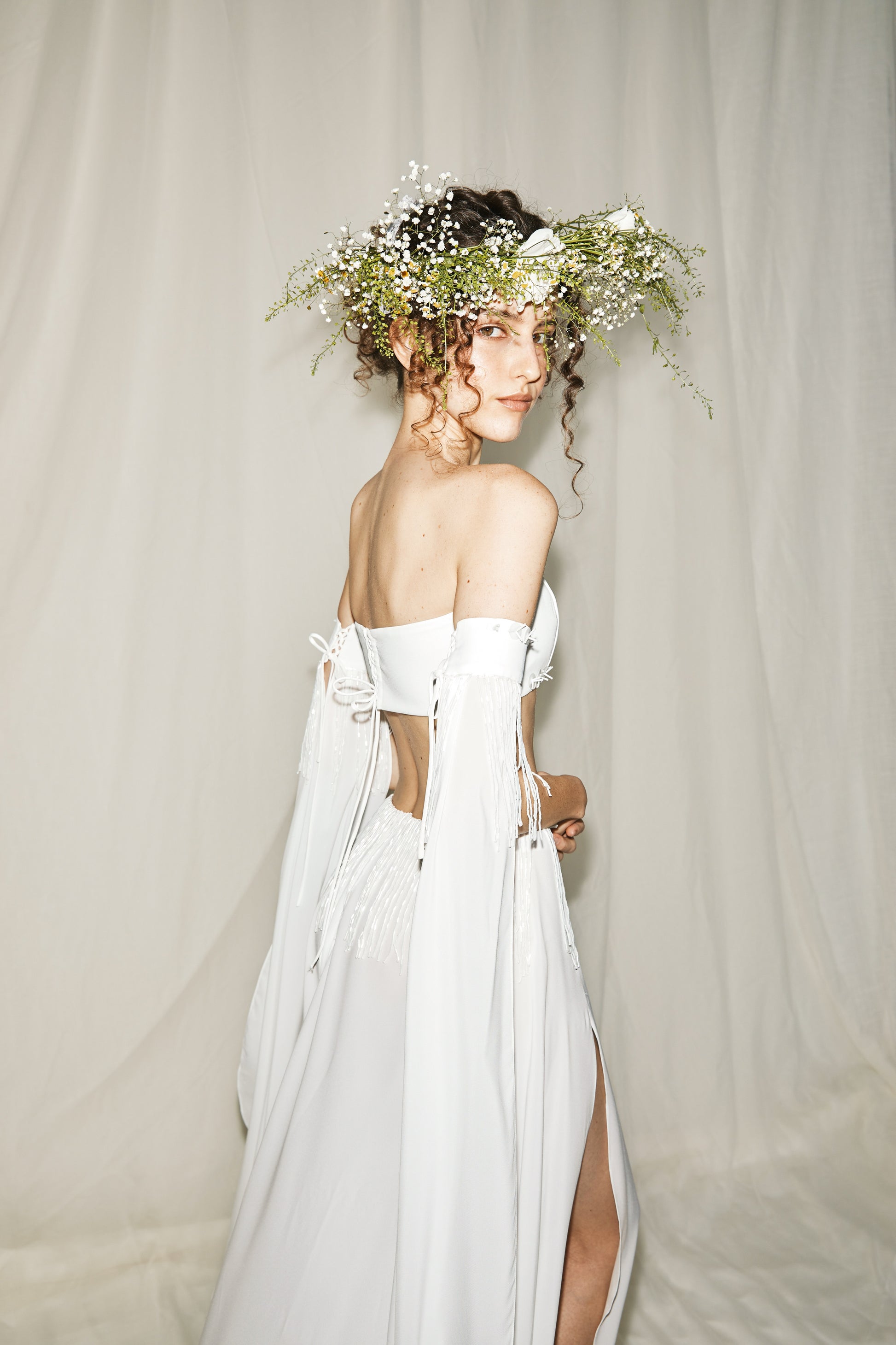 sasha-loochi-summer-vibes-wedding-dresses-ivory