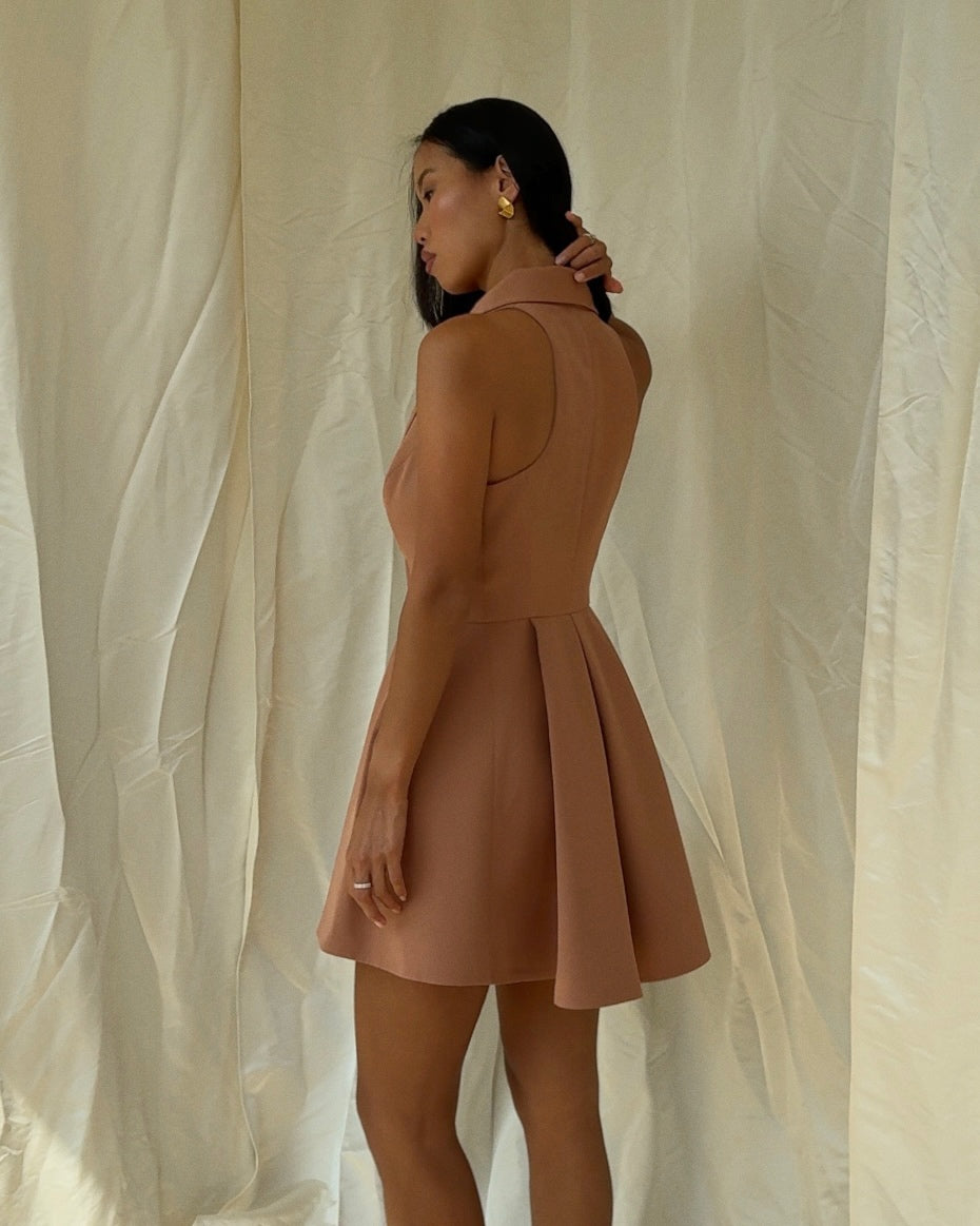 sasha-loochi-autumn-pumpkin-spice-latte-brown