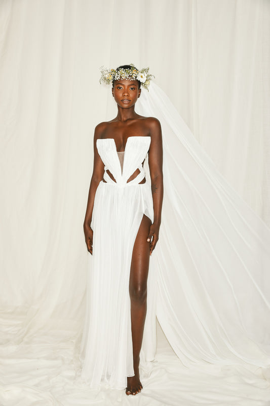 sasha-loochi-wedding-dresses-couture-ivory