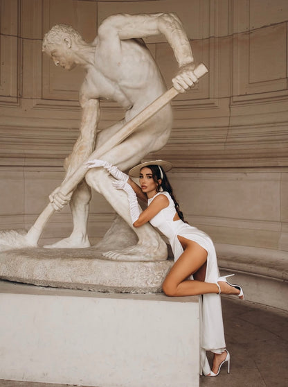 sasha-loochi-wedding-dresses-ivory