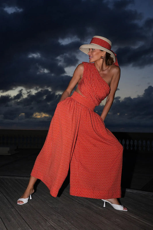 80s-&-countryside-romance-red