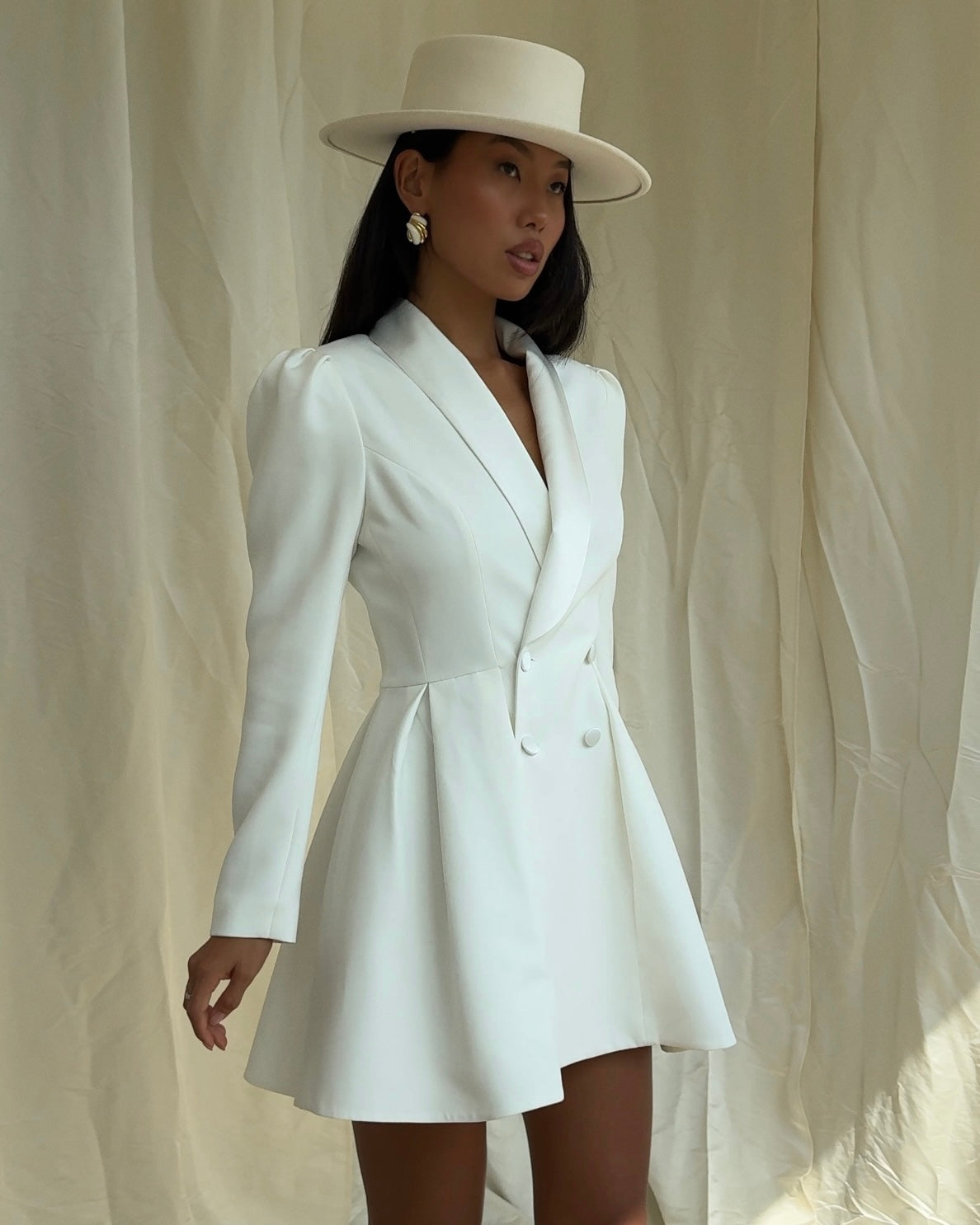 sasha-loochi-summer-vibes-cocktail-dresses-autumn-pumpkin-spice-latte-ivory