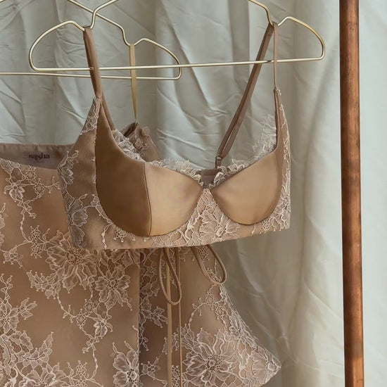 sasha-loochi-autumn-pumpkin-spice-latte-chocolate