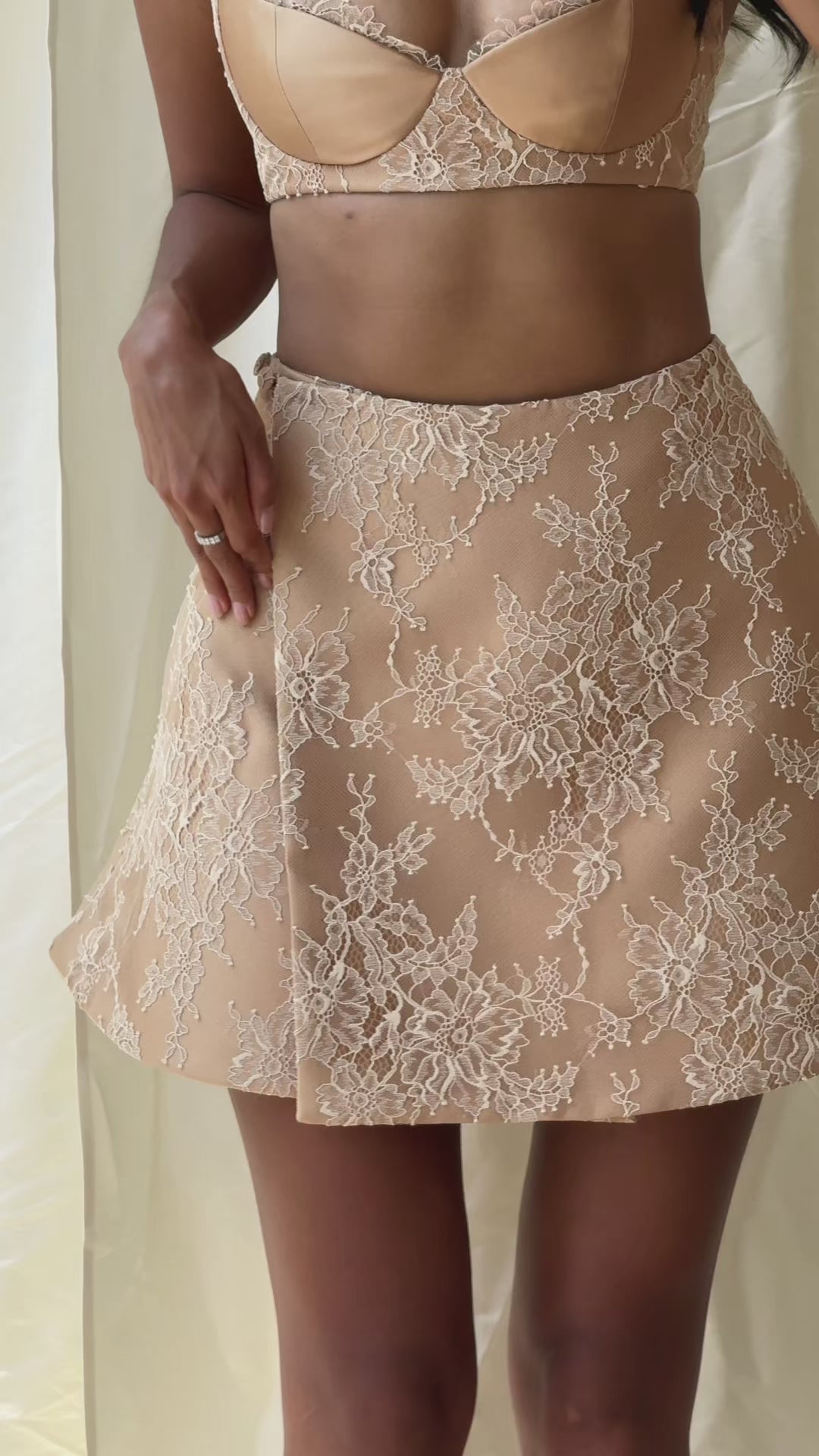 sasha-loochi-autumn-pumpkin-spice-latte-chocolate