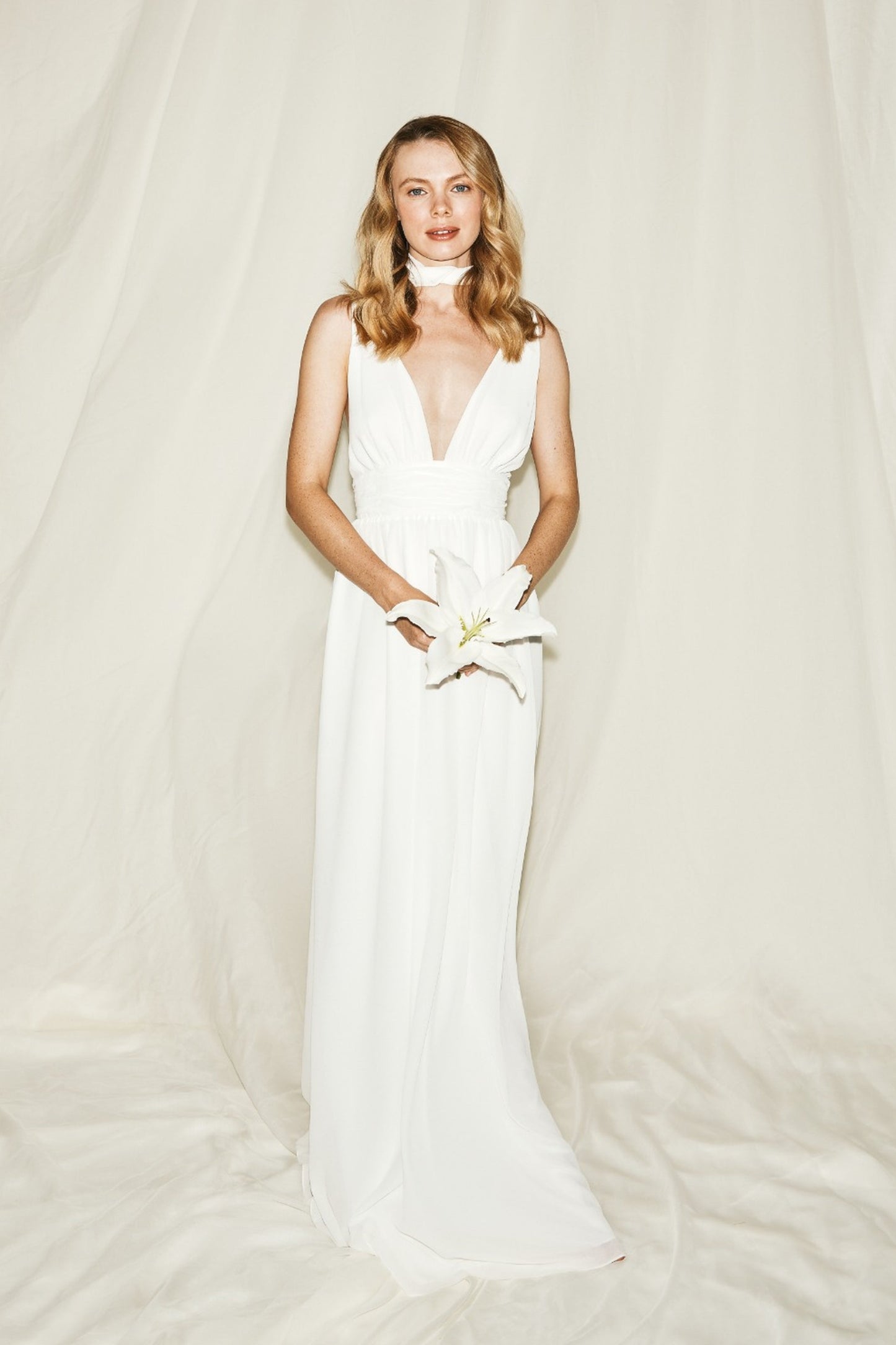 sasha-loochi-wedding-dresses-ivory